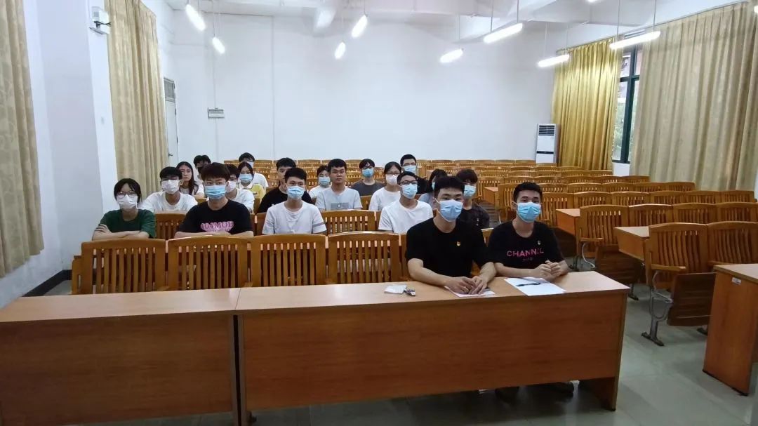 说明: 图片